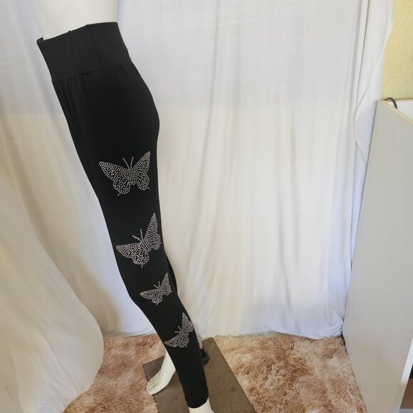 Leggings with butterfly rhinestones! - Picture 5 of 7